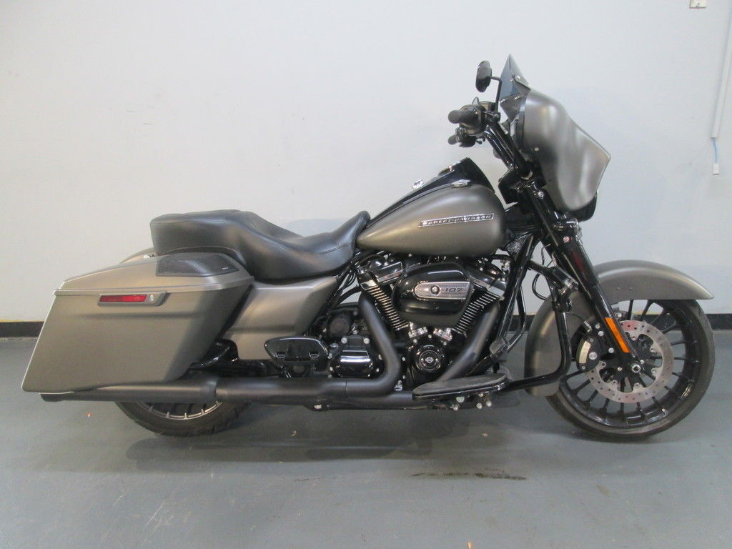 2018 Harley-Davidson® FLHRXS - Road King® Special SPECIAL in Lewis Center, OH