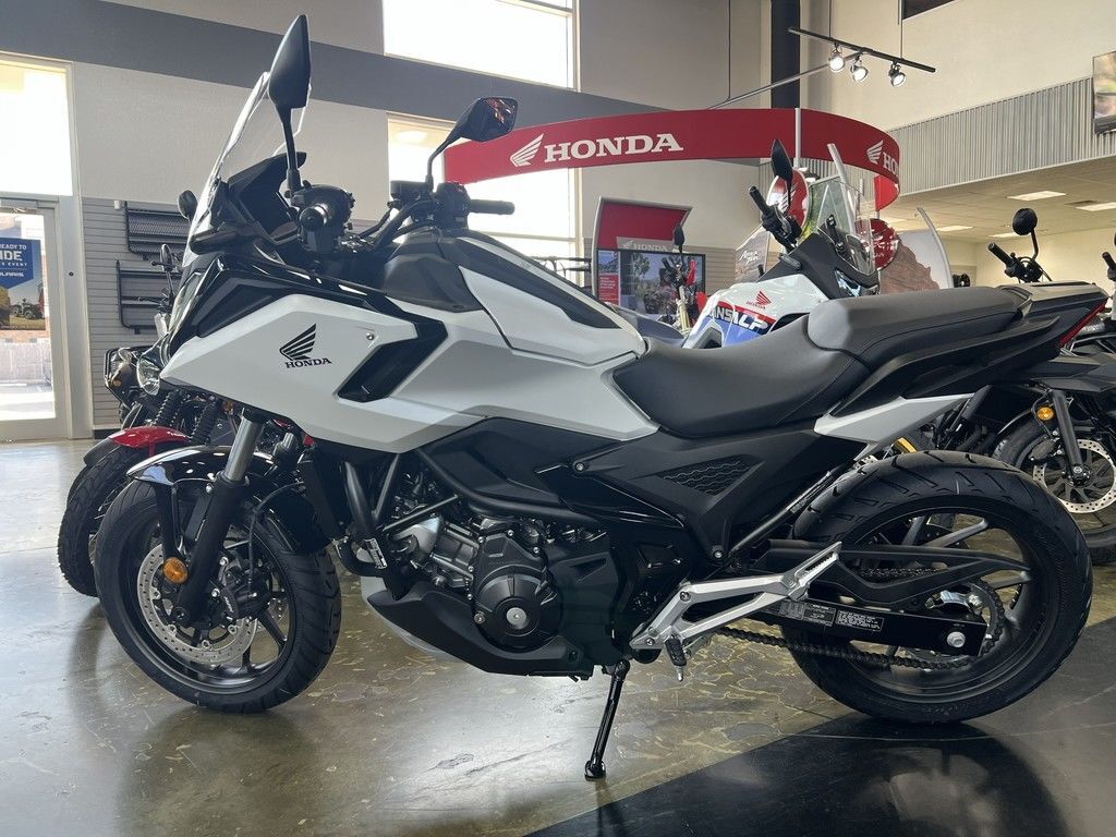 2026 Honda® NC750X DCT X DCT ABS in Beaumont, TX