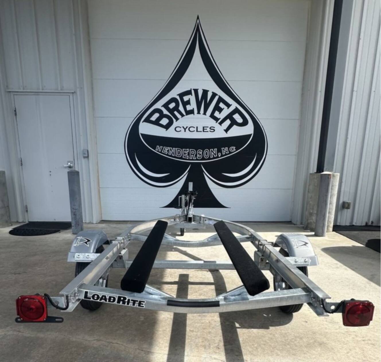 A photo of this 2027 Load Rite Aluminum Single PWC LR-AWV1200T