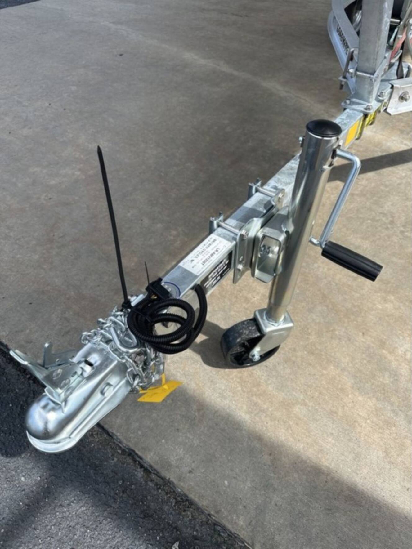 A photo of this 2027 Load Rite Aluminum Single PWC LR-AWV1200T