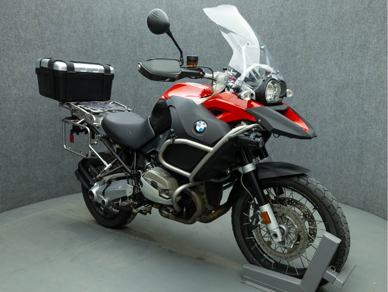 A photo of this 2012 BMW R1200GS ADVENTURE PREMIUM W/ABS