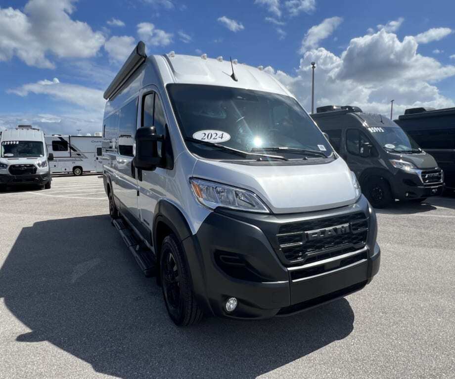 2024 Airstream RANGELINE BASE RANGELINE in fort myers FL