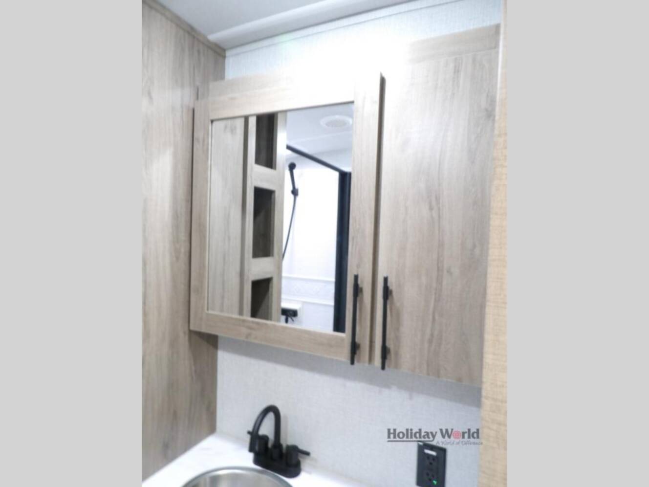 A photo of this 2025 Grand Design Imagine 2670MK