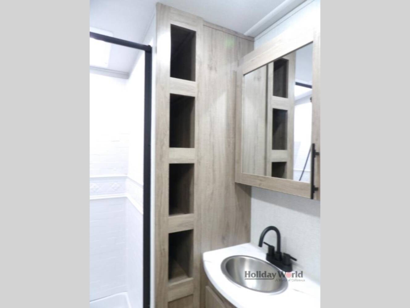 A photo of this 2025 Grand Design Imagine 2670MK