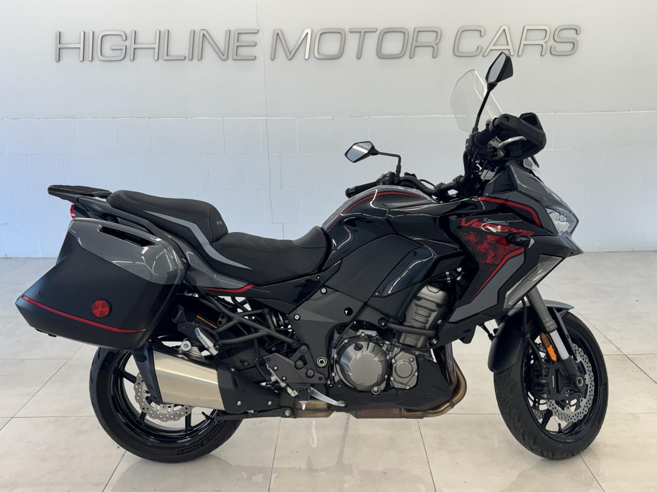 2021 Kawasaki Versys 1000 BASE in Southampton, NJ