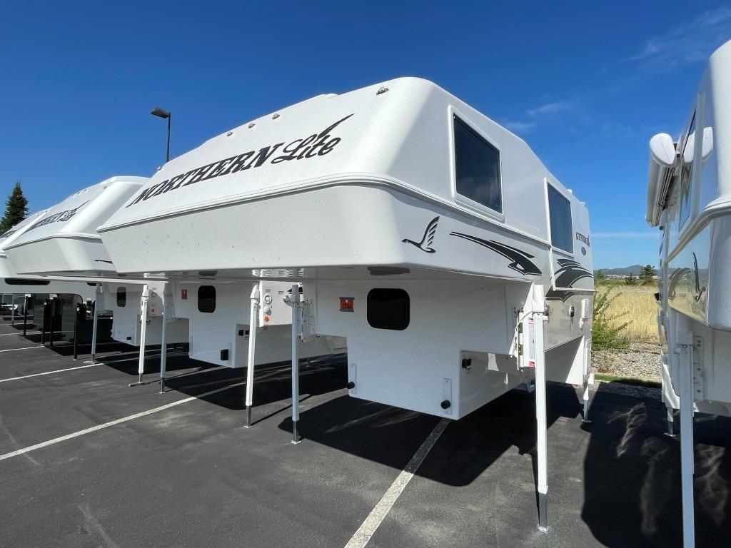2027 Northern Lite Limited Edition 8-11EXLEWB 8-11EX LE WET BATH in liberty lake WA