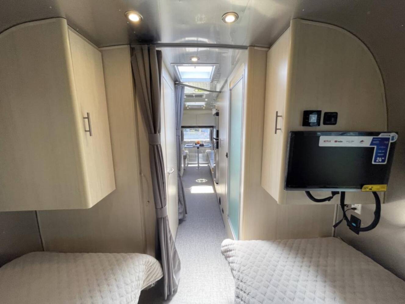 A photo of this 2026 Airstream Flying Cloud 27FB