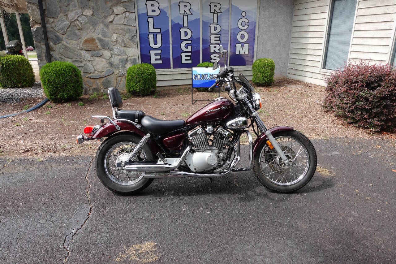 2009 Yamaha vstar 250 250 in Granite Falls, NC