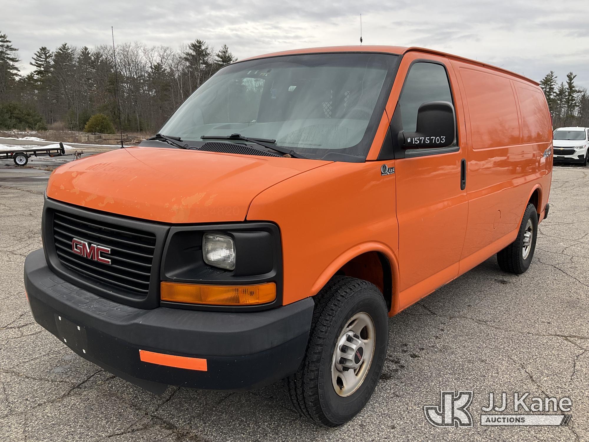 2014 GMC SAVANA in Wells, ME