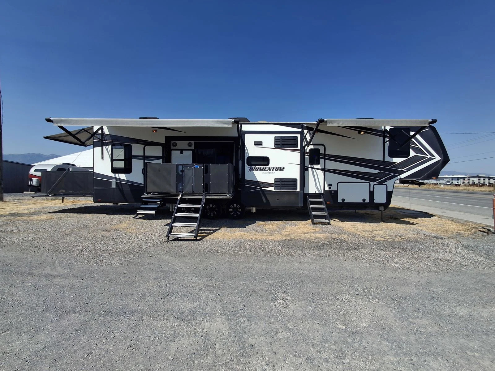 View more photos of this listing