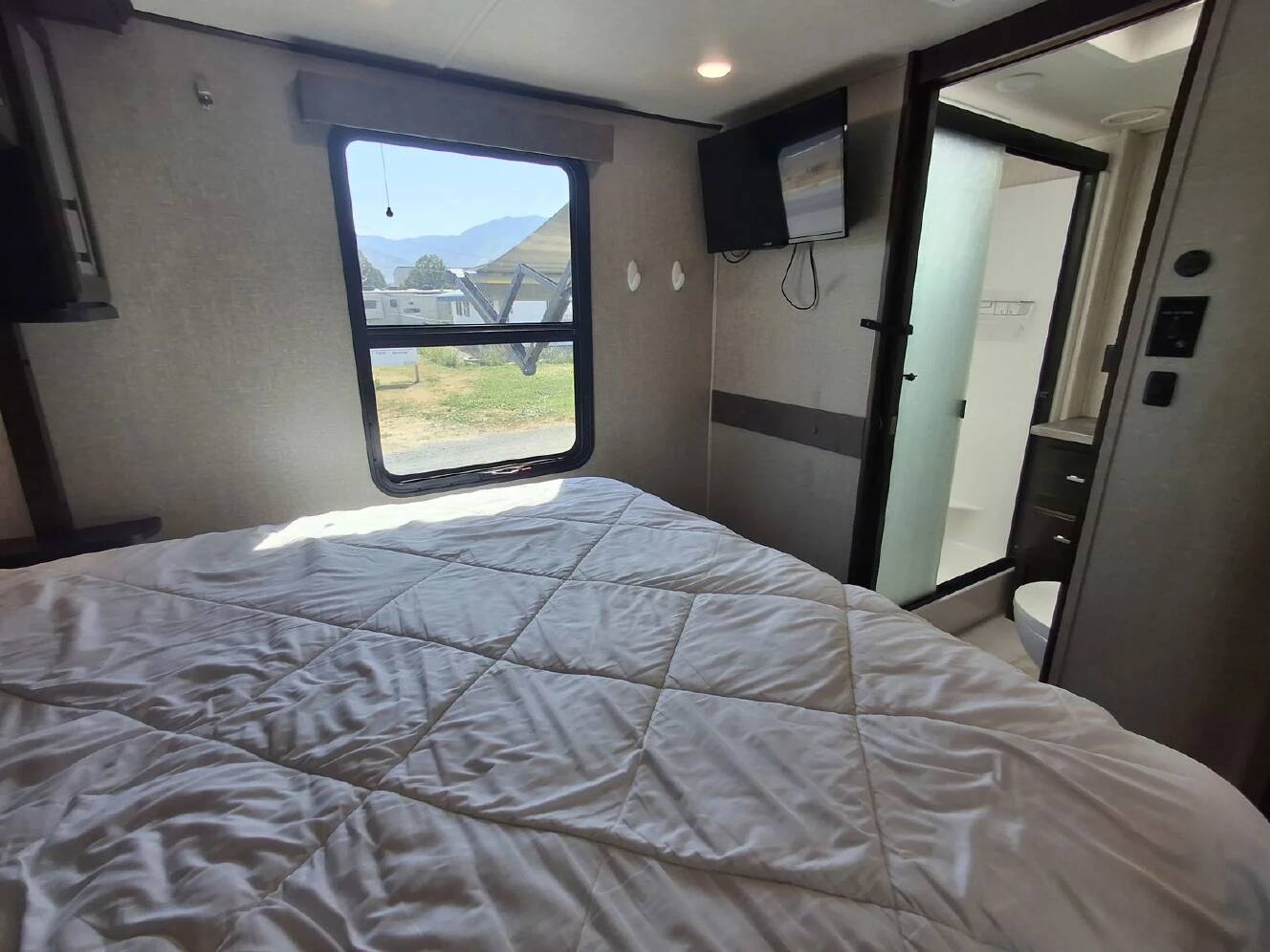 A photo of this 2018 Grand Design Rv Momentum 399TH