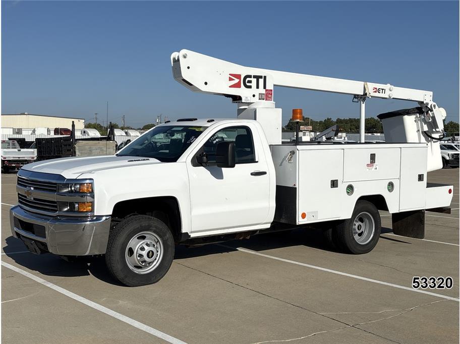 2015 Chevrolet 3500 Silverado DRW in Grand Prairie, TX