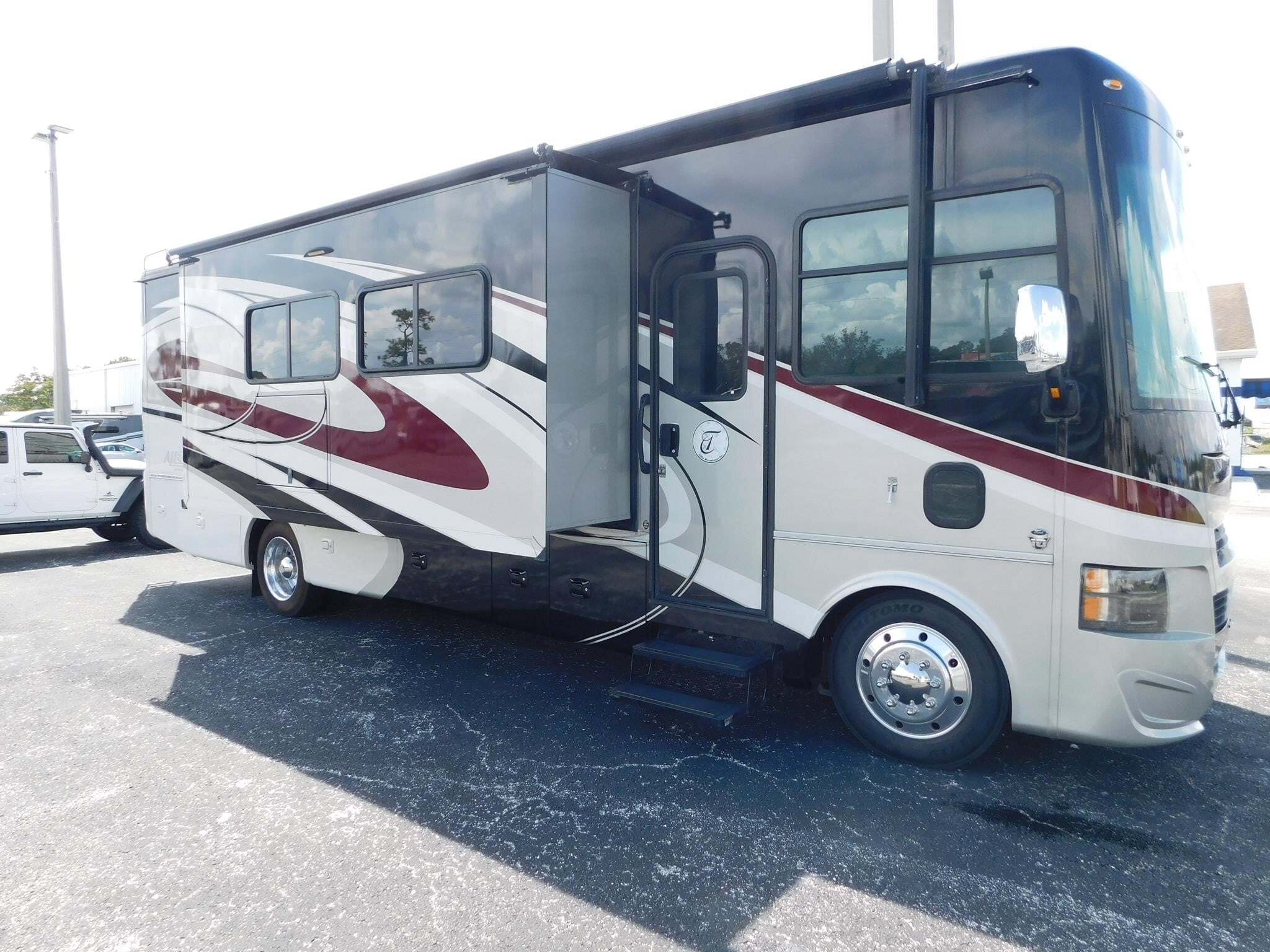 2016 Tiffin ALLEGRO OPEN ROAD 31MA in brooksville FL