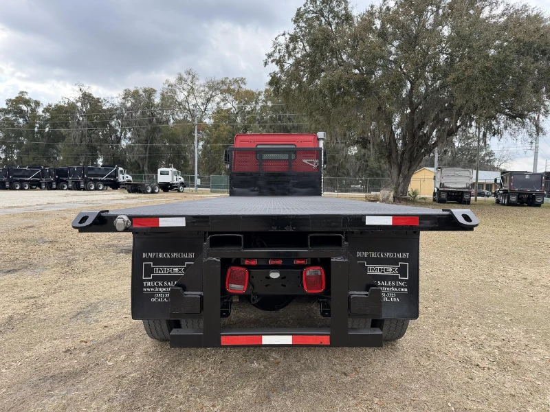2014 VOLVO VHD84B200