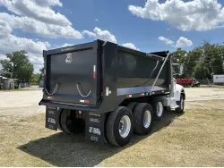 2016 PETERBILT 382
