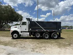 2016 PETERBILT 382