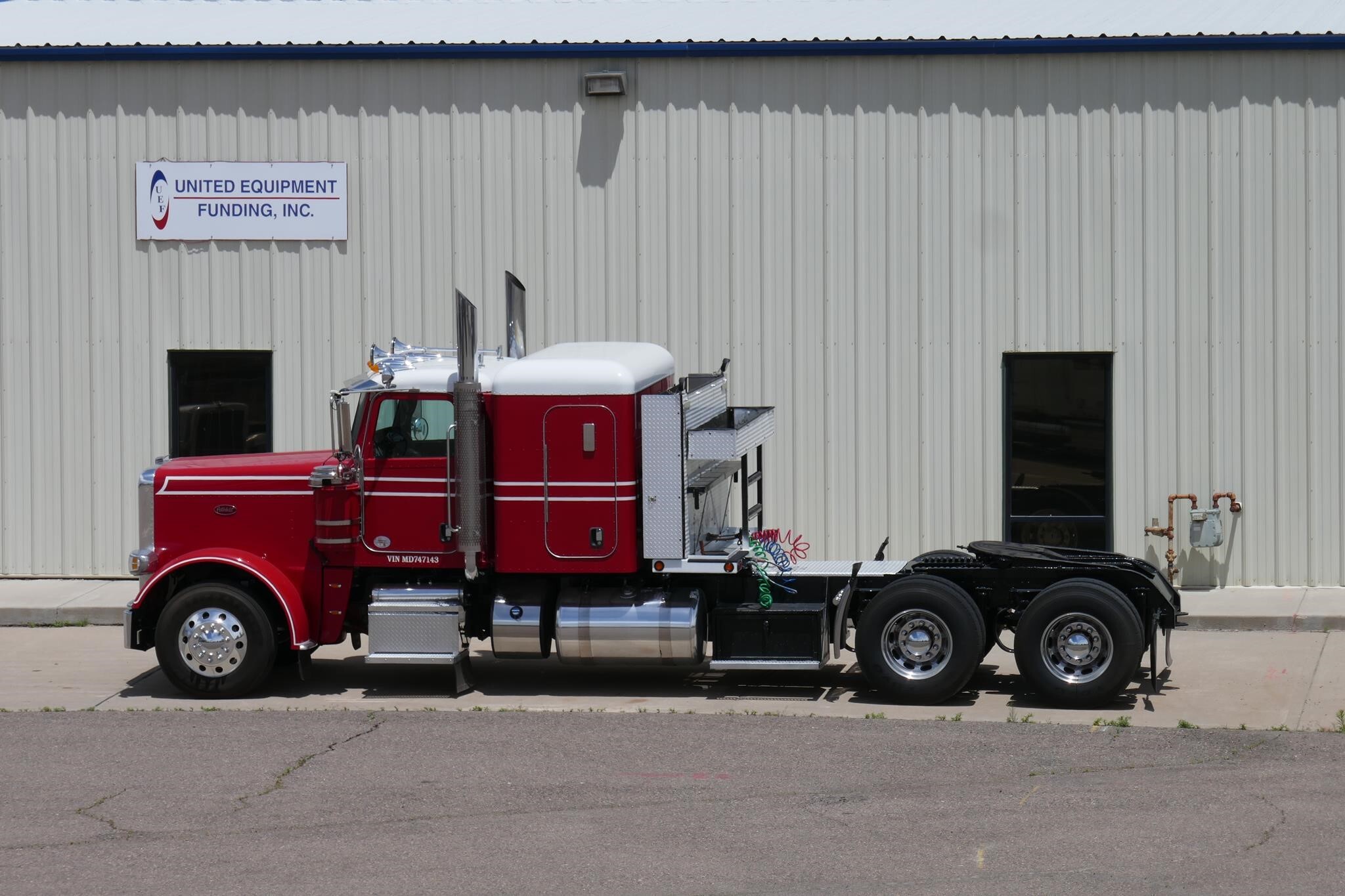 2021 PETERBILT 389 in Henderson, CO