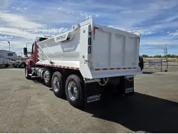 2022 KENWORTH T880