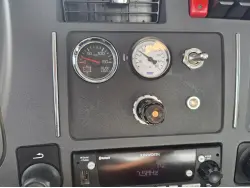 2022 KENWORTH T880