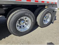 2022 KENWORTH T880
