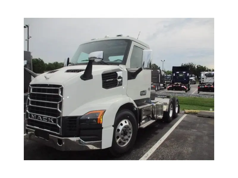 2027 MACK ANTHEM 64T