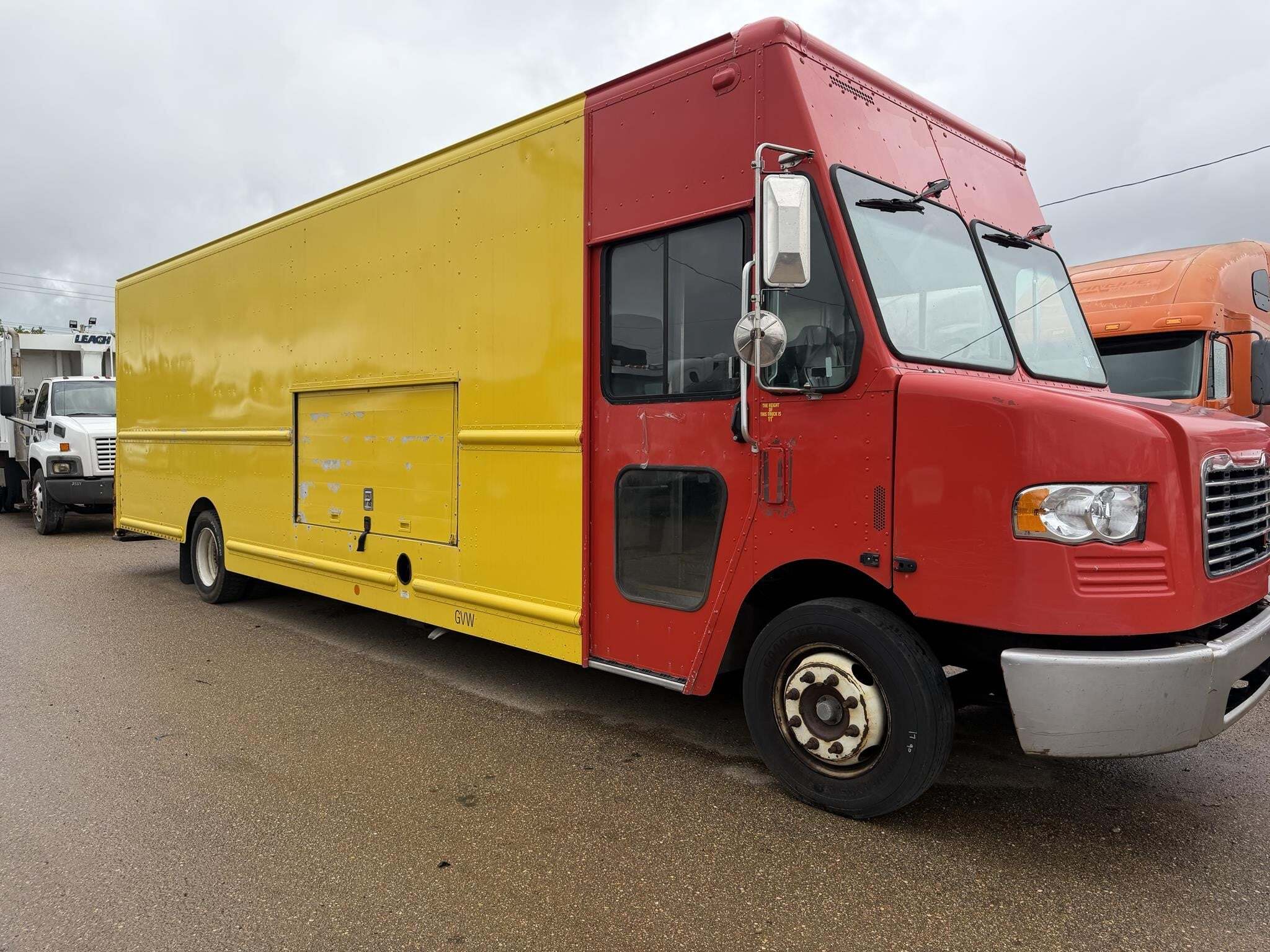 2017 FREIGHTLINER MT55 in Covington, TN