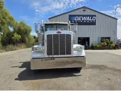 2013 PETERBILT 388