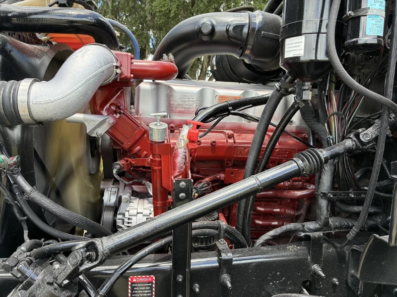 2013 MACK GRANITE GU813