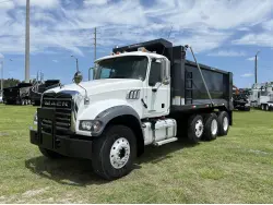 2014 MACK GRANITE GU713