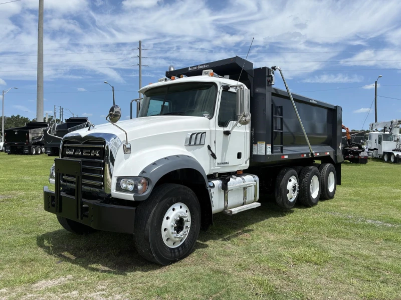 2014 MACK GRANITE GU713
