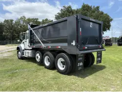 2014 MACK GRANITE GU713