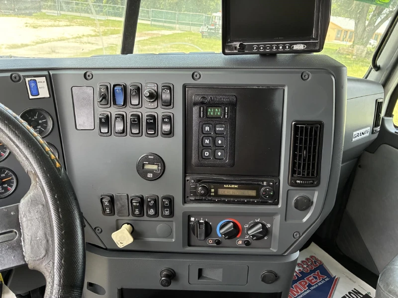 2014 MACK GRANITE GU713