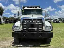 2014 MACK GRANITE GU713
