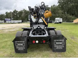 2017 MACK GRANITE GU713