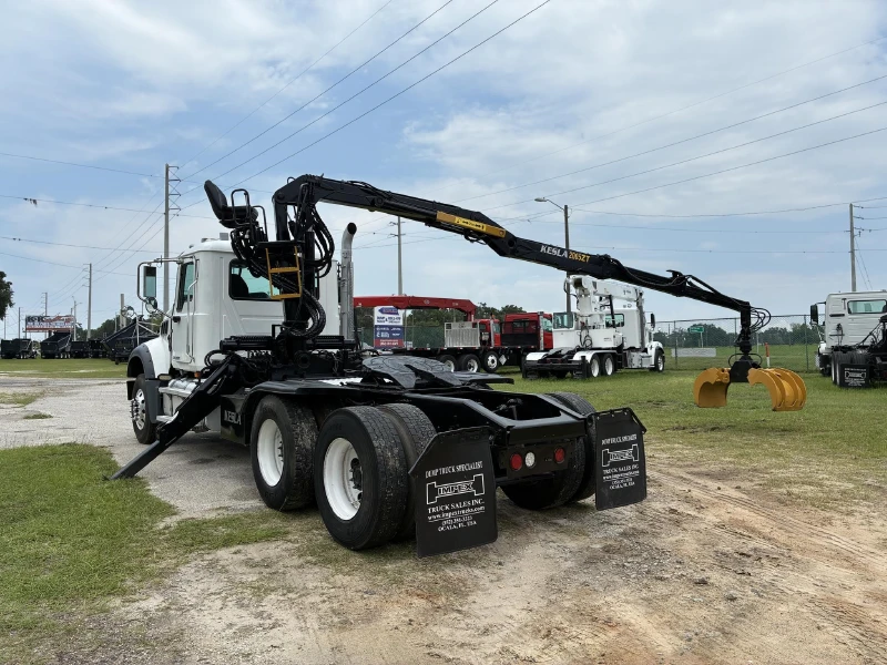 2017 MACK GRANITE GU713