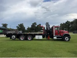 2017 MACK GU713