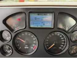 2017 MACK GU713