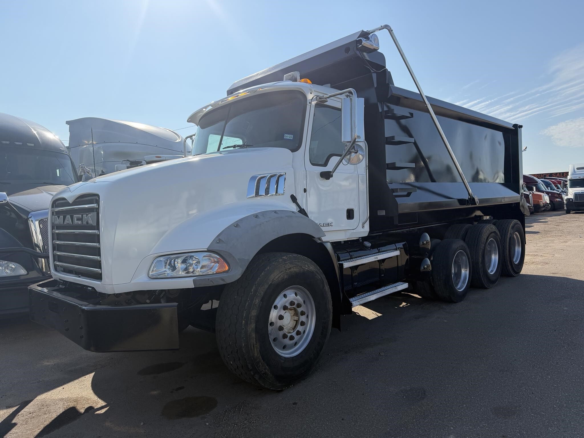 2013 MACK GRANITE GU813 in Covington, TN