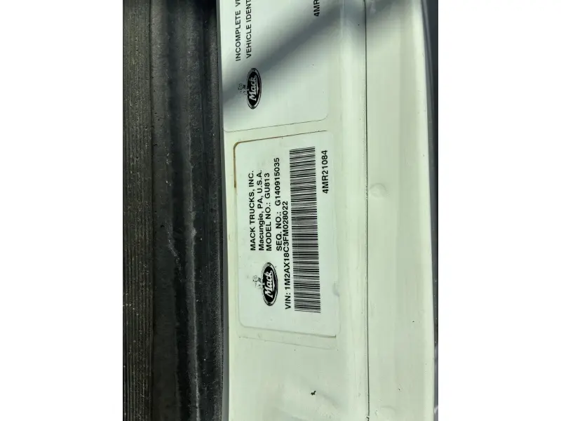 2015 MACK GRANITE GU813