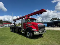 2014 MACK GRANITE GU813