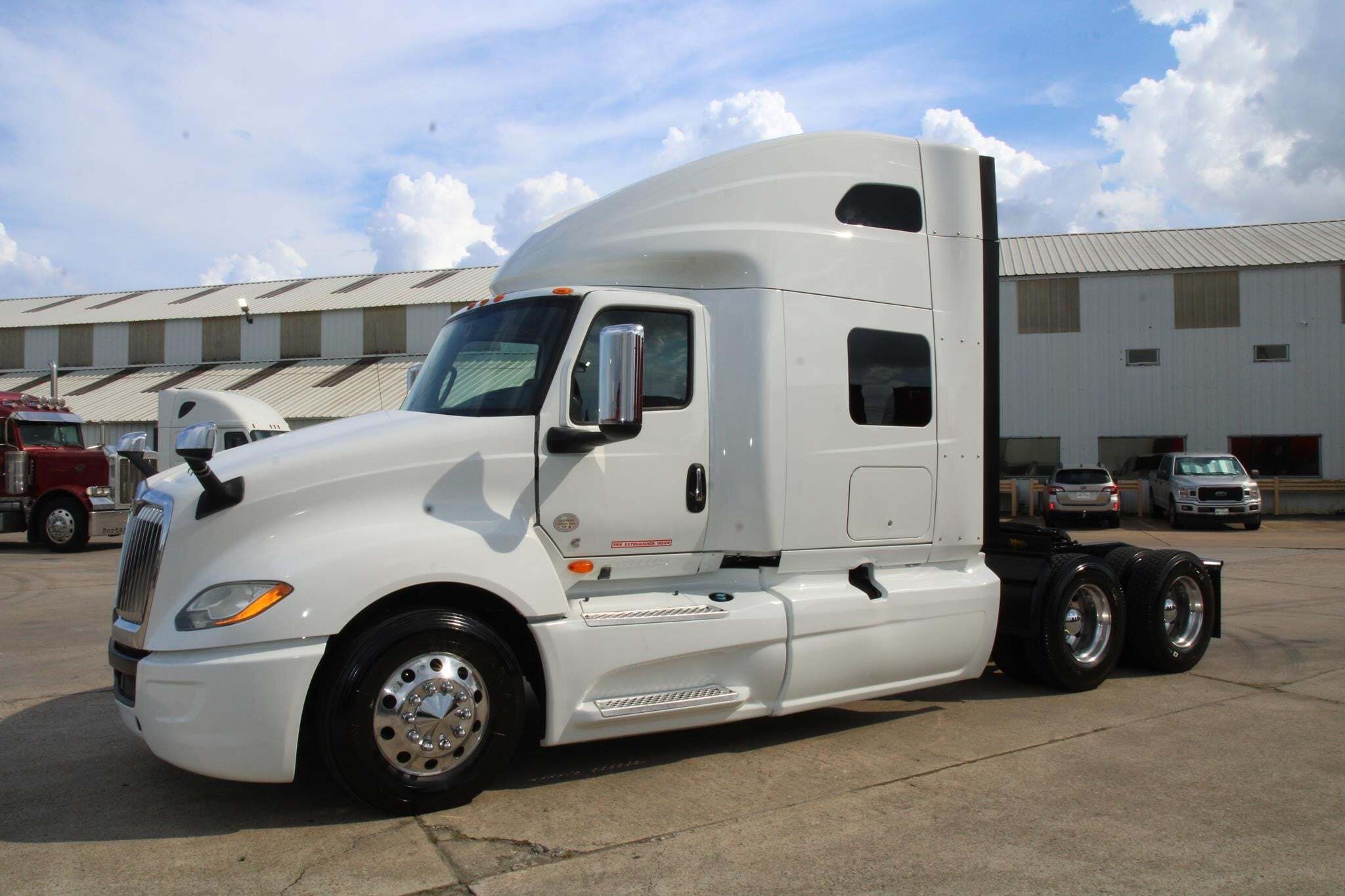 2020 INTERNATIONAL LT in Houston, TX