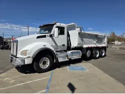 2018 KENWORTH T880