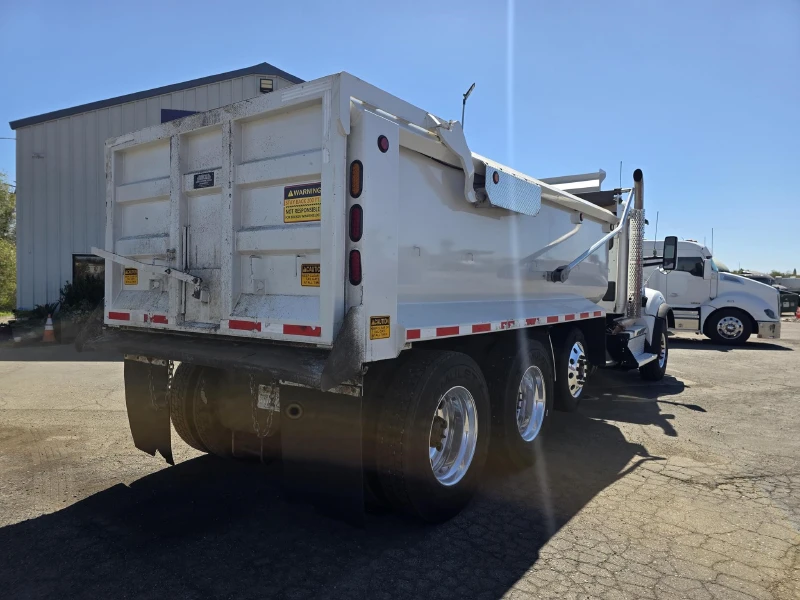 2018 KENWORTH T880