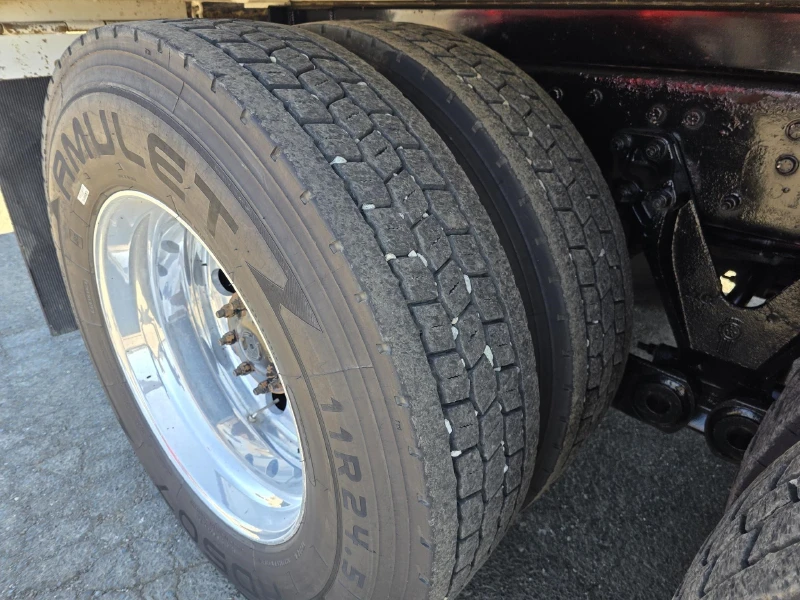 2018 KENWORTH T880
