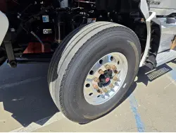 2018 KENWORTH T880