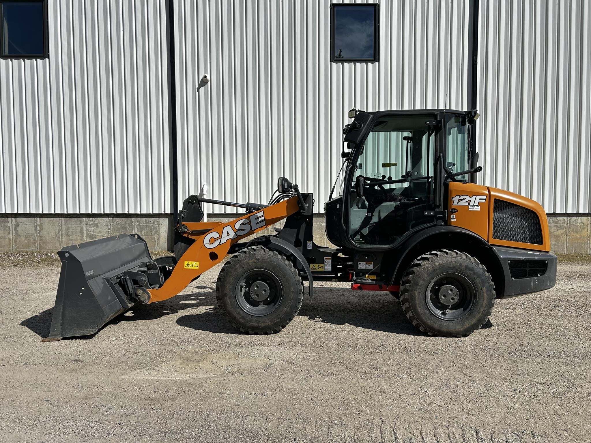2024 CASE 121F in Tustin, MI