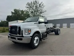 2027 FORD F650