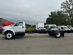 2027 FORD F650