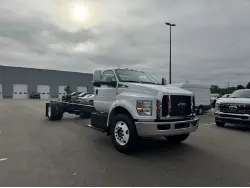 2027 FORD F650