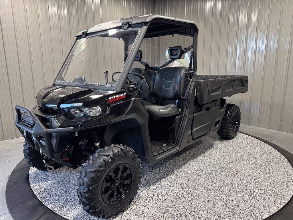 2022 Can-Am DEFENDER PRO XT HD10 in jonestown PA